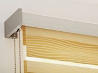 Doppelrollo mit optisch ansprechendem Designprofil aus Edelstahl © erfal